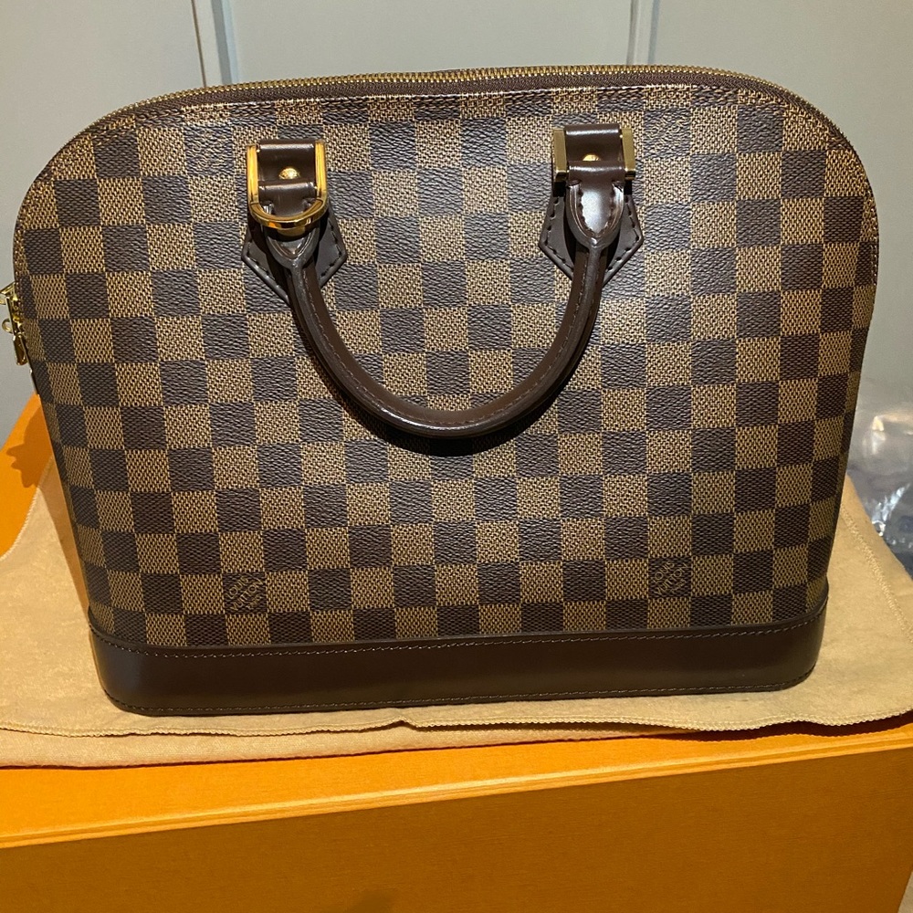SOLD❗️❗️ Louis Vuitton Alma PM
